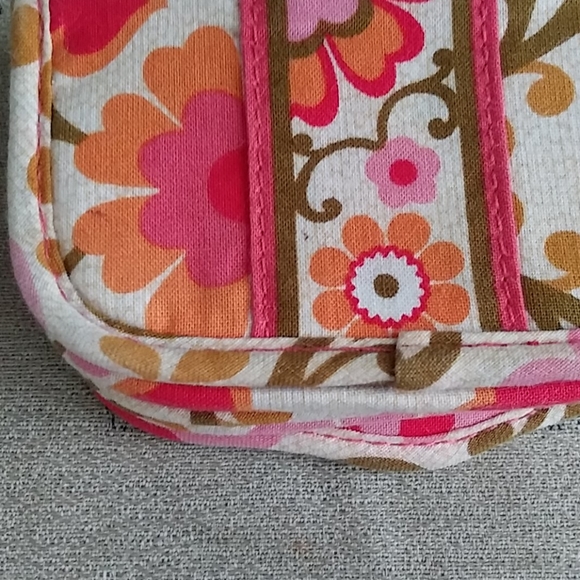 Vera Bradley Card Holder Orange & Pink - Picture 13 of 14
